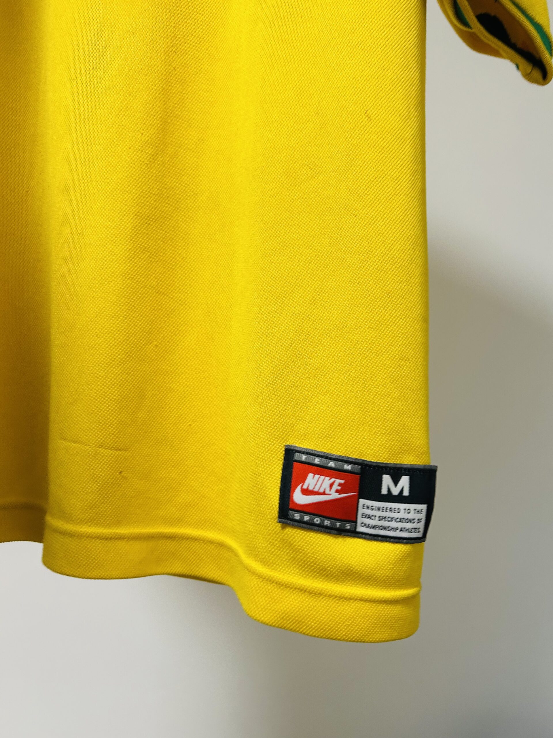 Brazil 1998 Home Jersey M - Image 4