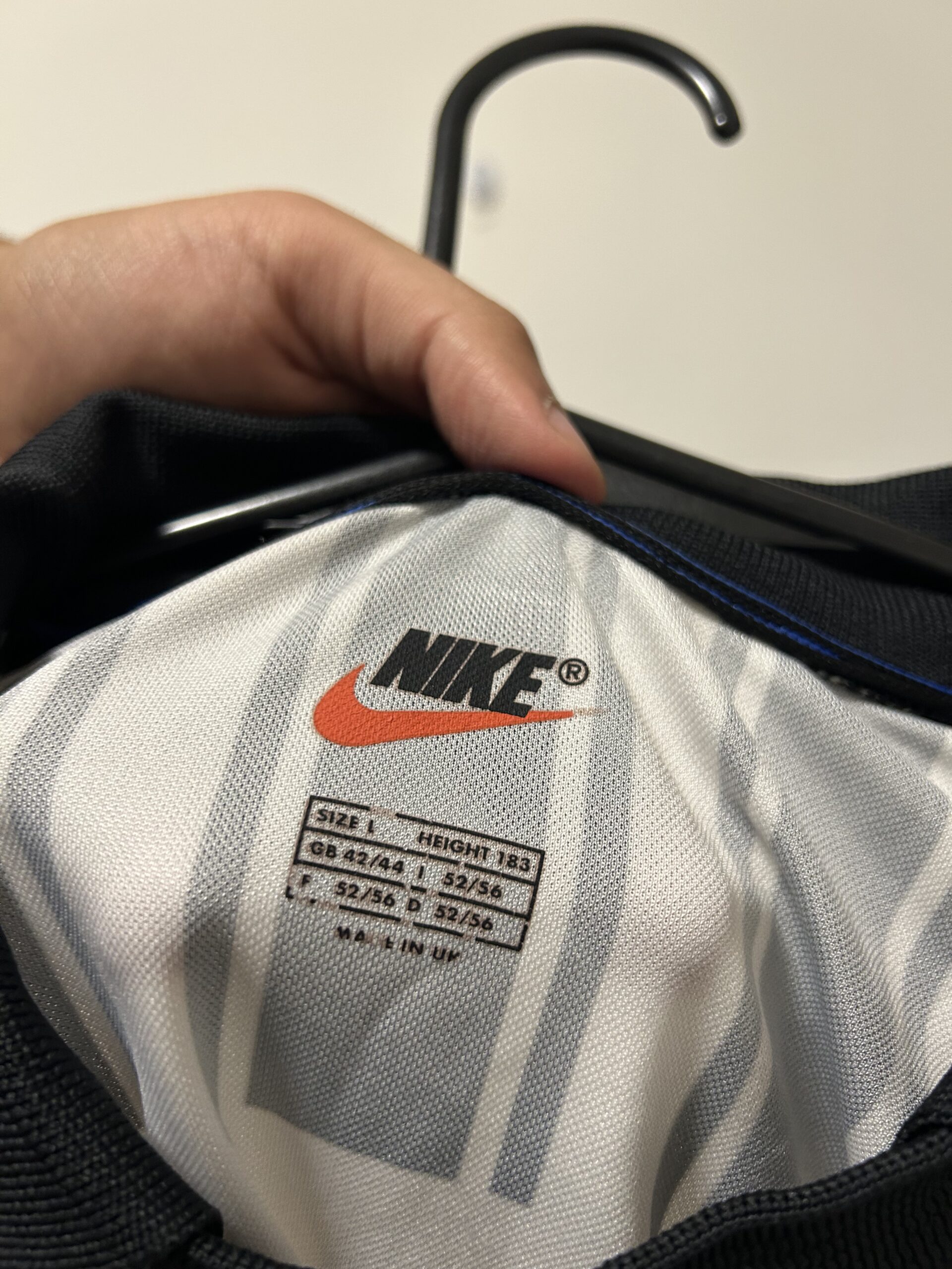 Partizan Belgrade 1999/00 Home Jersey Size L - Image 3